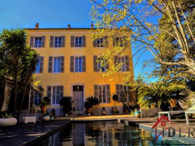 For sale Crau 16 rooms 360 m2 Var (83260) photo 0