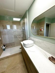 For sale Pelissanne 5 rooms 110 m2 Bouches du Rhone (13330) photo 3