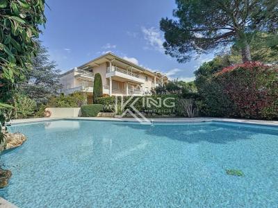 Louer Appartement 53 m2 Saint-raphael