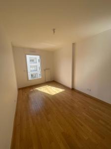 Louer Appartement Lyon-8eme-arrondissement 908 euros