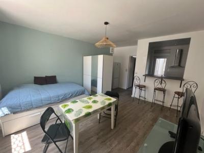 Louer Appartement 28 m2 Orange