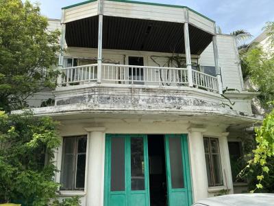 For sale Saint-denis 6 rooms 230 m2 Reunion (97400) photo 0