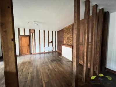 Louer Appartement 56 m2 Saint-leonard-de-noblat