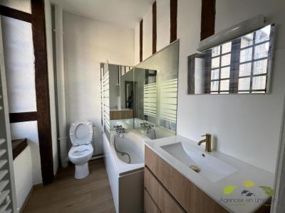 Louer Appartement Saint-leonard-de-noblat 470 euros