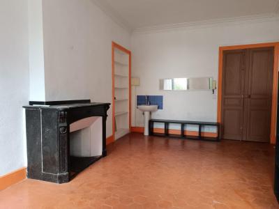 For rent Narbonne 1 room 19 m2 Aude (11100) photo 2