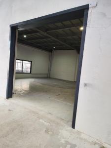 Louer Commerce Orleans 7488 euros