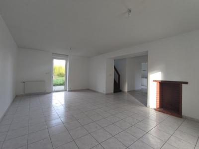 For sale Segre 5 rooms 142 m2 Maine et loire (49500) photo 1