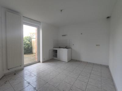 For sale Segre 5 rooms 142 m2 Maine et loire (49500) photo 2