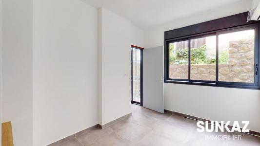 Louer Appartement 47 m2 Etang-sale