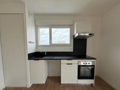 Louer Appartement 63 m2 Laval