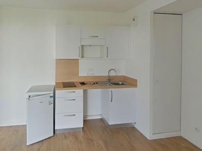 Louer Appartement 42 m2 Saint-nazaire