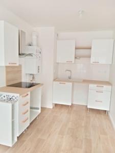 For rent Carpiquet 2 rooms 40 m2 Calvados (14650) photo 4