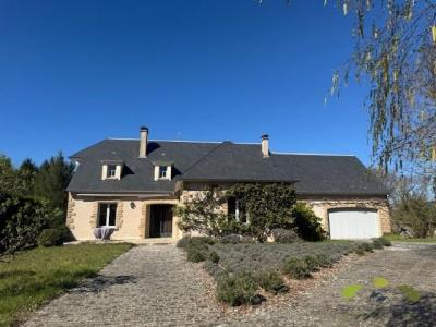 For sale Treignac 8 rooms 233 m2 Correze (19260) photo 0