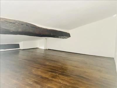 Louer Appartement Cuers Var