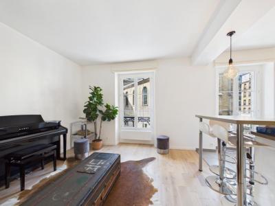 For sale Paris-18eme-arrondissement 2 rooms 44 m2 Paris (75018) photo 2
