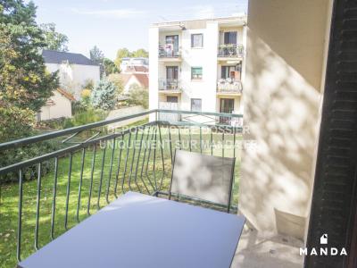 Louer Appartement Creteil 869 euros