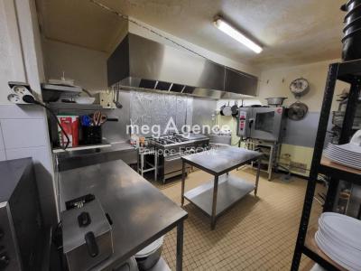 Acheter Commerce Saint-pierre-de-trivisy 96000 euros