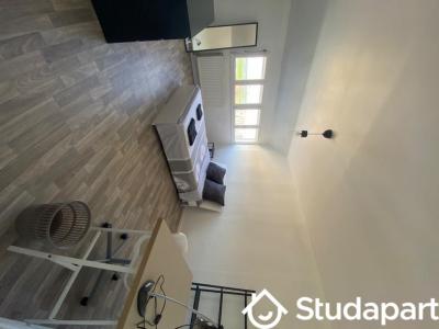 Louer Appartement 10 m2 Reims