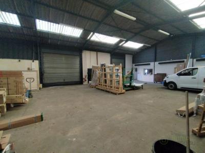 Annonce Location Bureau Crevecoeur-le-grand 60