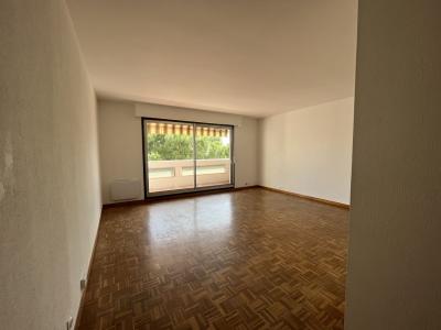 Louer Appartement 67 m2 