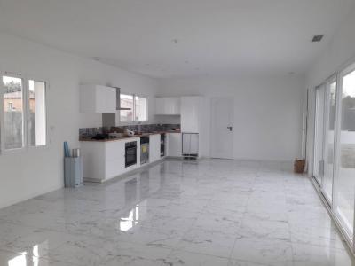 For sale 4 rooms 99 m2 Bouches du Rhone (13109) photo 2