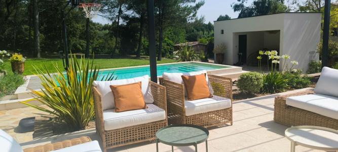 For sale Carpentras 5 rooms 170 m2 Vaucluse (84200) photo 3