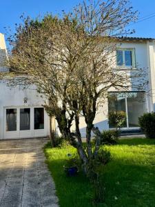 For sale Saintes 3 rooms 63 m2 Charente maritime (17100) photo 0