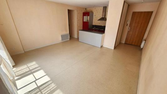 For sale Maintenon 2 rooms 45 m2 Eure et loir (28130) photo 3