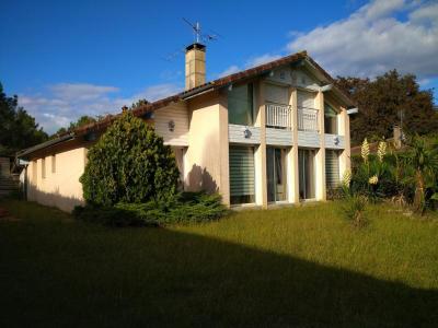 For sale Saint-vincent-de-paul 5 rooms 110 m2 Landes (40990) photo 0