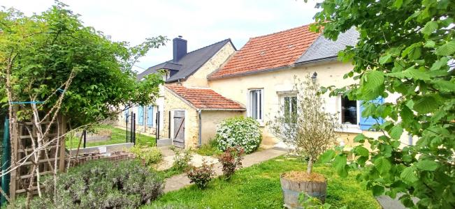 For sale Bauge 7 rooms 126 m2 Maine et loire (49150) photo 0