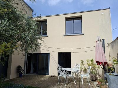For sale Nantes 3 rooms 78 m2 Loire atlantique (44100) photo 0