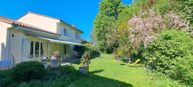 For sale Eysines 7 rooms 210 m2 Gironde (33320) photo 0