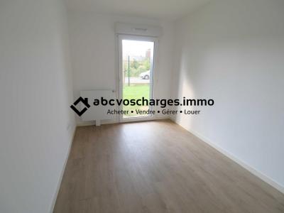 Louer Appartement Lesquin 877 euros