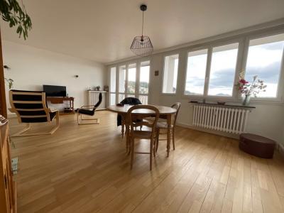 For sale Saint-etienne 3 rooms 74 m2 Loire (42000) photo 0