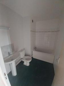 Louer Appartement Semur-en-auxois 381 euros