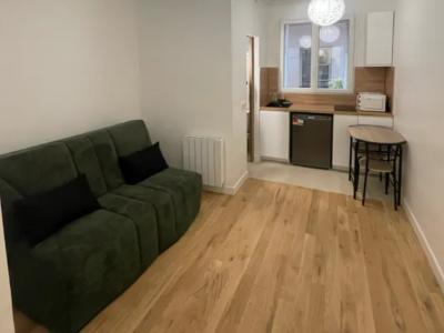 Annonce Location Appartement Paris-18eme-arrondissement 75