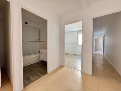 For sale Saint-remy 3 rooms 74 m2 Saone et loire (71100) photo 1