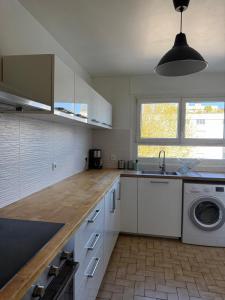 For sale Noisy-le-grand 4 rooms 73 m2 Seine saint denis (93160) photo 3