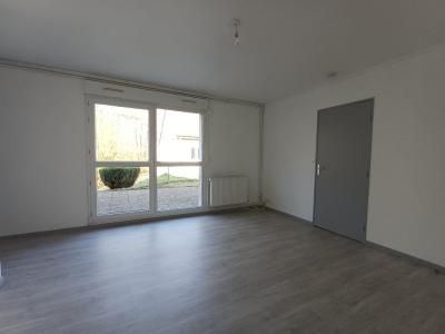 Annonce Location 2 pi�ces Appartement Plancher-bas 70