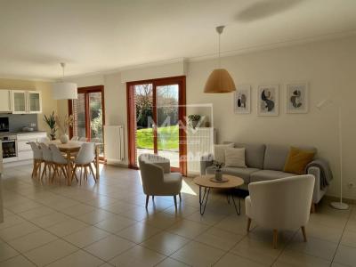 For sale Marcq-en-baroeul 6 rooms 143 m2 Nord (59700) photo 0