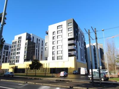 For rent Reze 2 rooms 43 m2 Loire atlantique (44400) photo 1