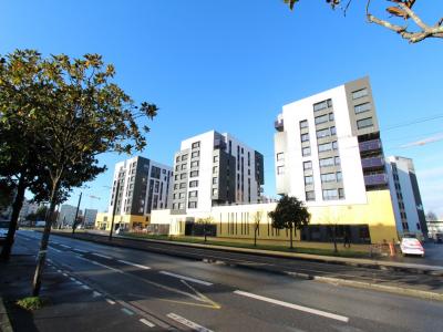 For rent Reze 2 rooms 43 m2 Loire atlantique (44400) photo 2