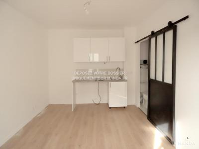 Annonce Location Appartement Paris-18eme-arrondissement 75