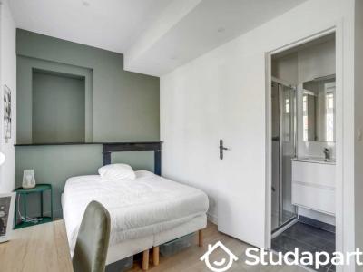 Louer Appartement 12 m2 Lille