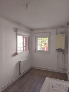 Louer Appartement 3 m2 Petite-rosselle