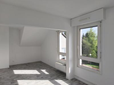 Louer Appartement 61 m2 Stiring-wendel