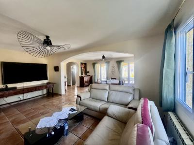 For sale AU CALME R�SIDENTIEL 6 rooms 160 m2 Gard (30800) photo 3