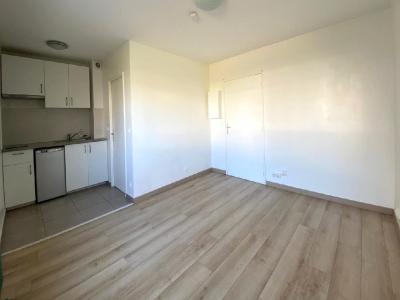 For rent Maisons-alfort 1 room 20 m2 Val de Marne (94700) photo 0