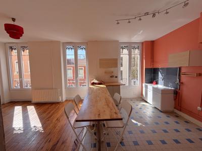 For rent Villeurbanne 1 room 48 m2 Rhone (69100) photo 0