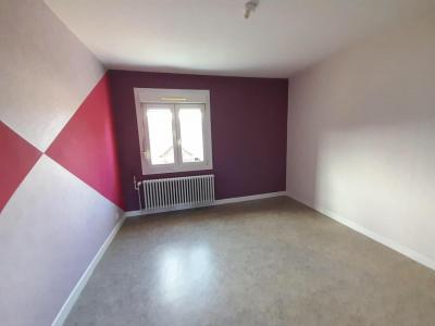 Louer Appartement Thillot 618 euros